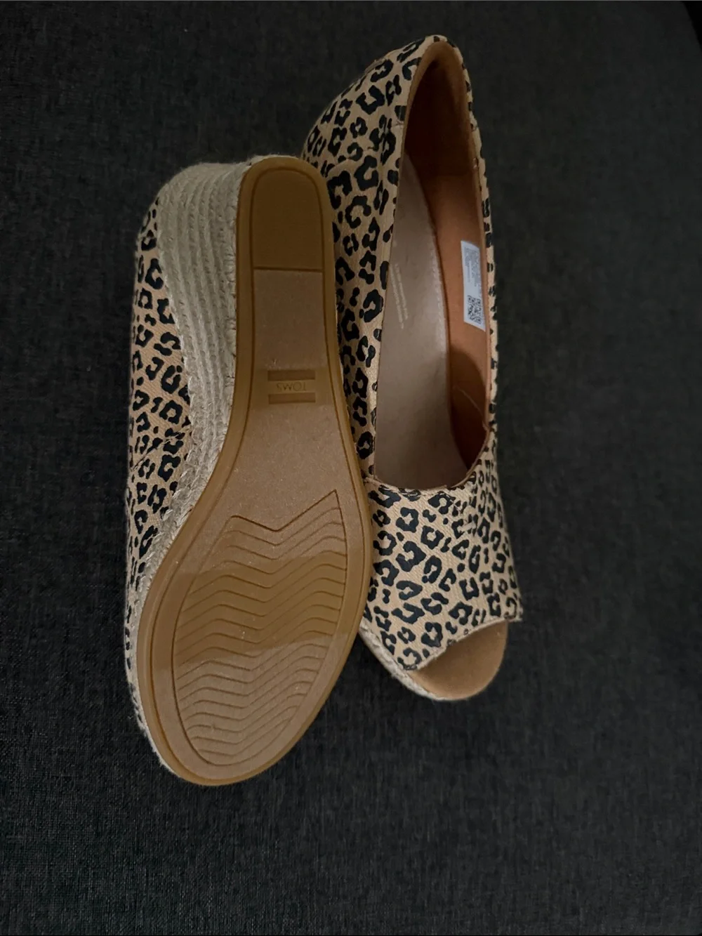 Brand new TOMS Leopard Print Peep-Toe Espadrille Wedges - Beige/Black